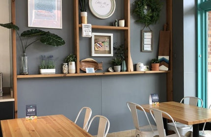 AMKO M7781 White Commercial Grade Restaurant Chair