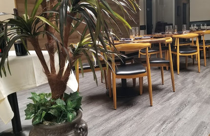 AMKO M5680 Oak Commercial Grade Restaurant Chair