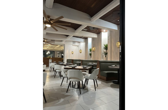 AMKO M5670 White Commercial Grade Restaurant Chair