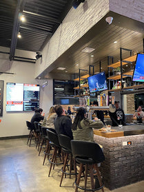 AMKO M3567 Metal Frame Swivel Restaurant Barstool