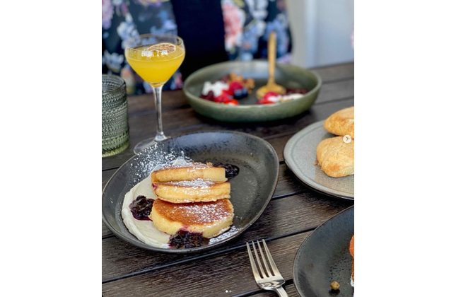 AMKO T66B Mocha Restaurant Patio Table Top