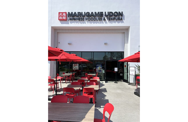 AMKO P633 Red Commercial Grade Restaurant Durable Plastic Chair