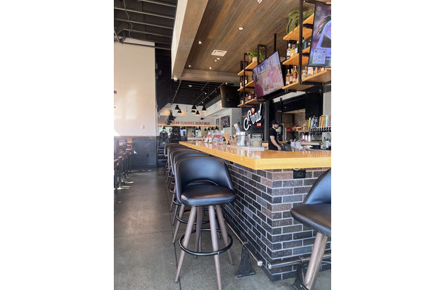 AMKO M3567 Metal Frame Swivel Restaurant Barstool